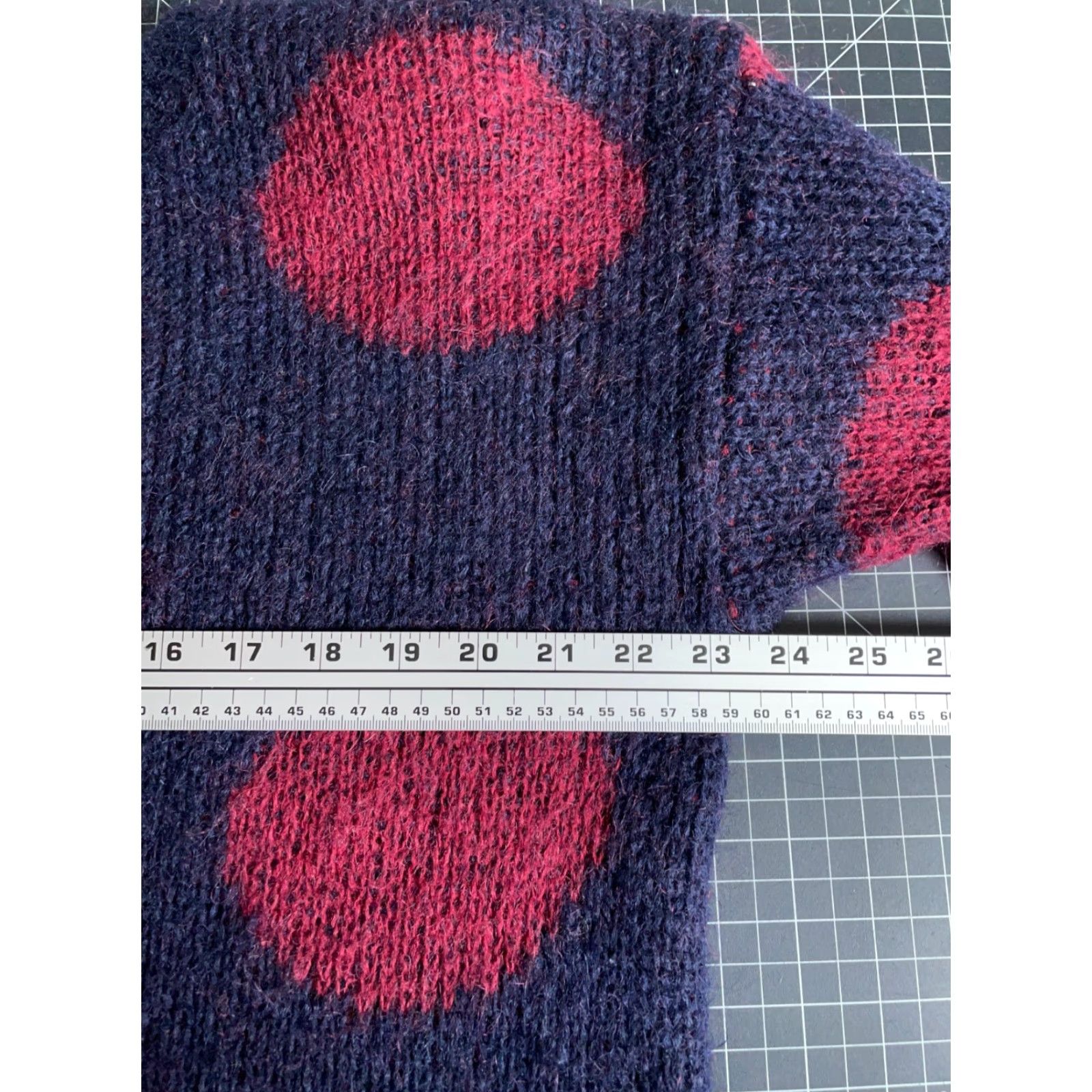 Vintage VINTAGE Paul Harris Mohair Blend Sweater Women's Small Dark Blue Red Polka Dot Relaxed Crew Neck 90s Preppy Oversized Pullover Knit Hand Wash Only Size S / US 4 / IT 40 - 5 Thumbnail