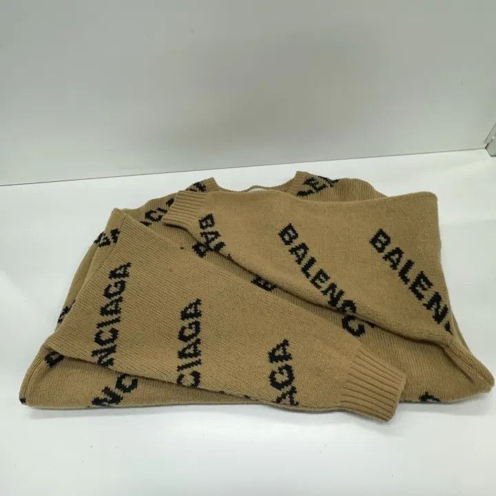 Balenciaga Balenciaga Balenciaga Logo Knit Sweater in Beige -2507 Size US XS / EU 42 / 0 - 6 Thumbnail