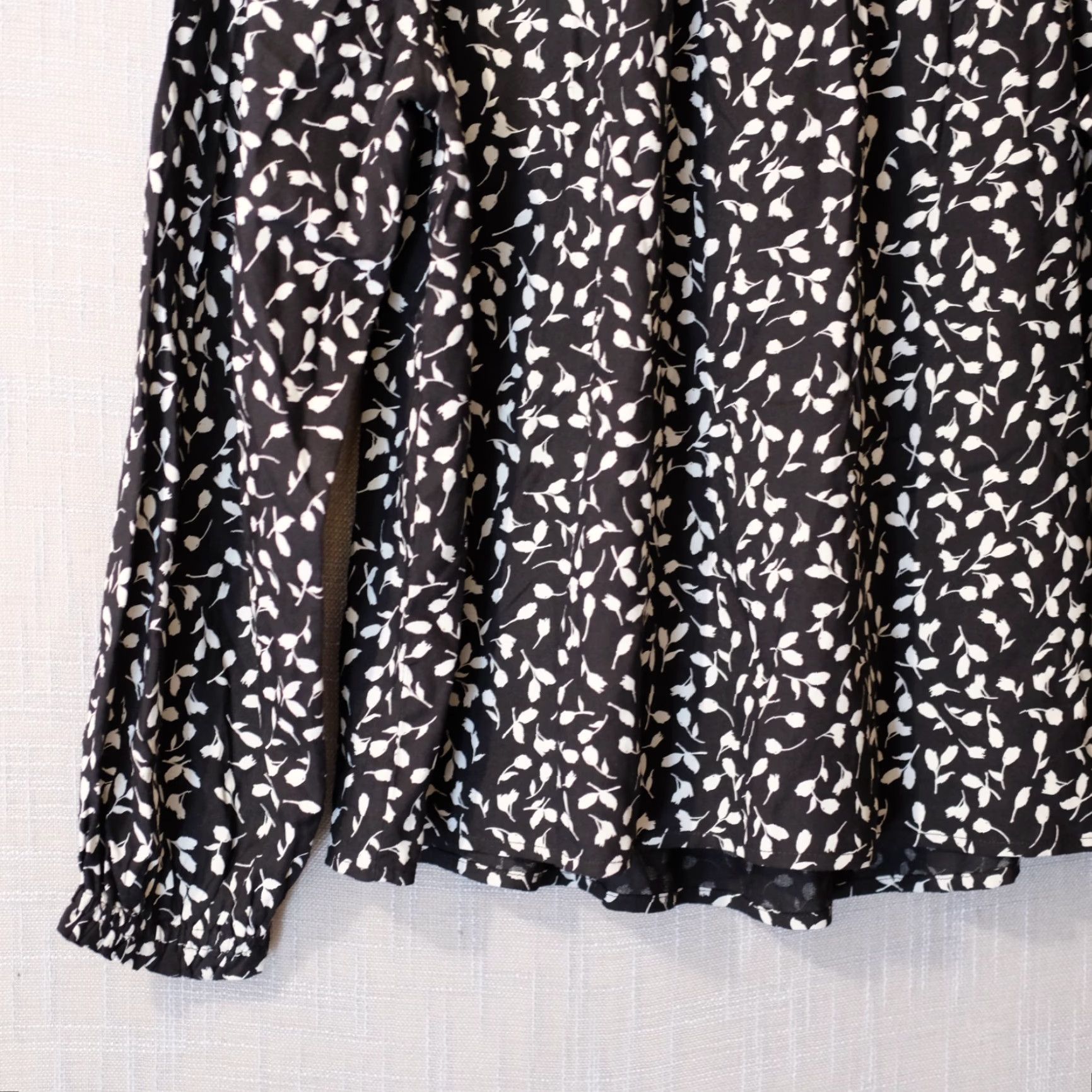 Style & Co Style & Co Blouse Floral Longsleeve Womens XL Black/White #A1-135 Size XL / US 12-14 / IT 48-50 - 7 Thumbnail