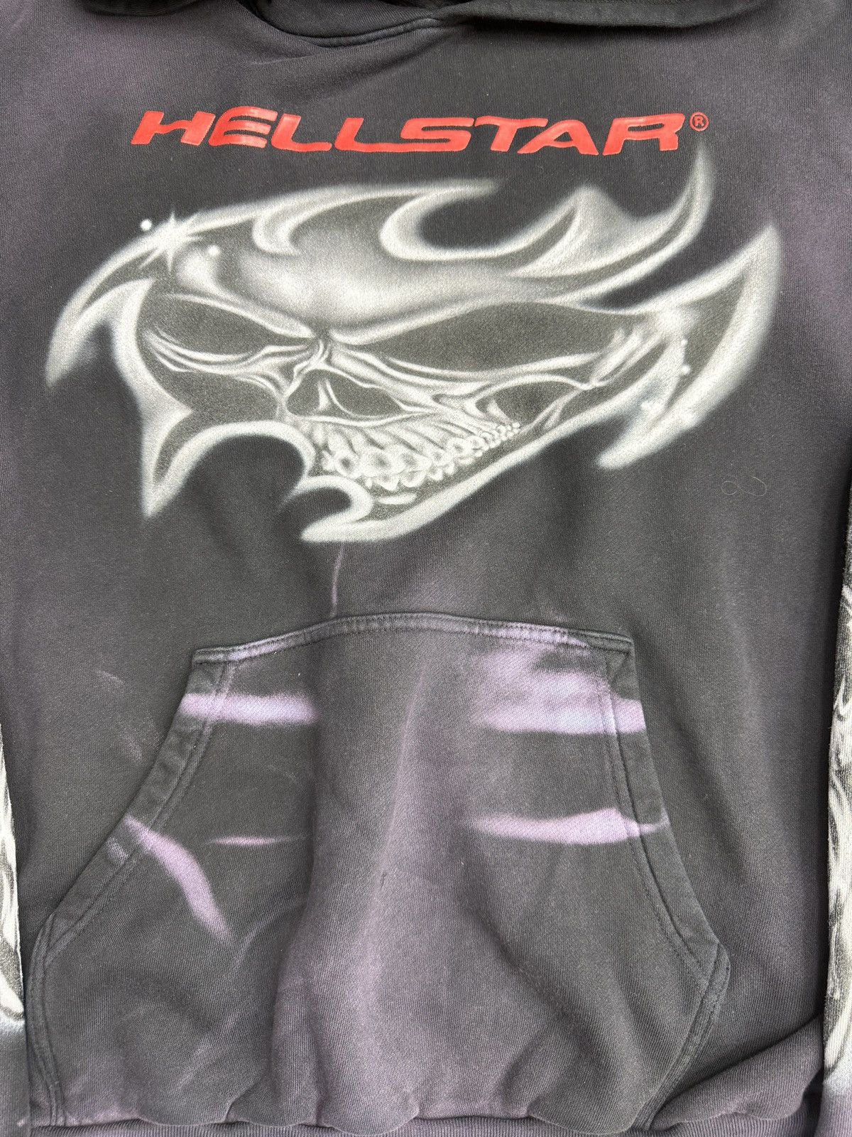 HELLSTAR Hellstar Airbrushed Skull Hoodie Size US XL / EU 56 / 4 - 2 Thumbnail