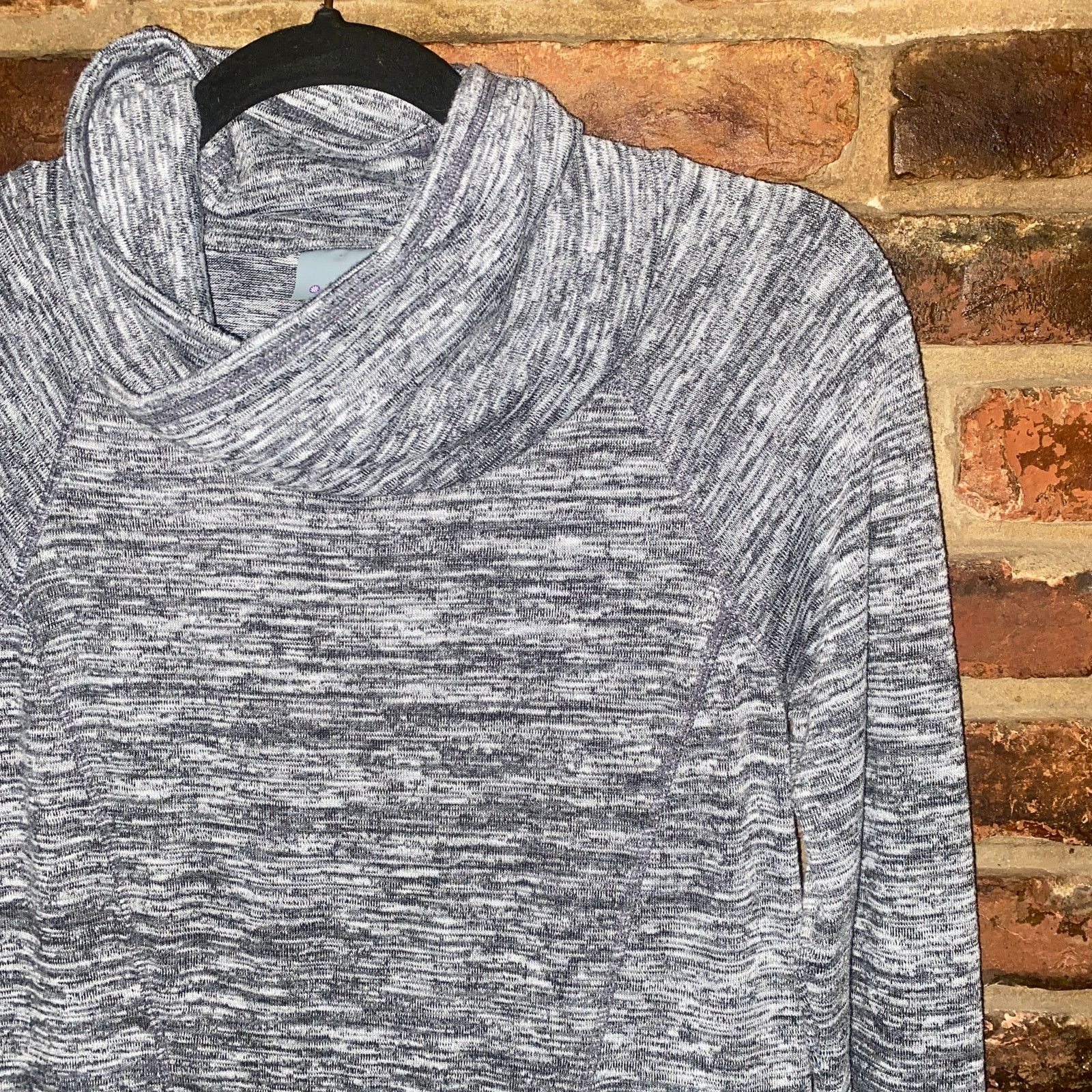 Athleta Athleta Heathered Gray Techie Sweat Pullover Sweatshirt XXS Size XXS / US 00 / IT 34 - 3 Thumbnail