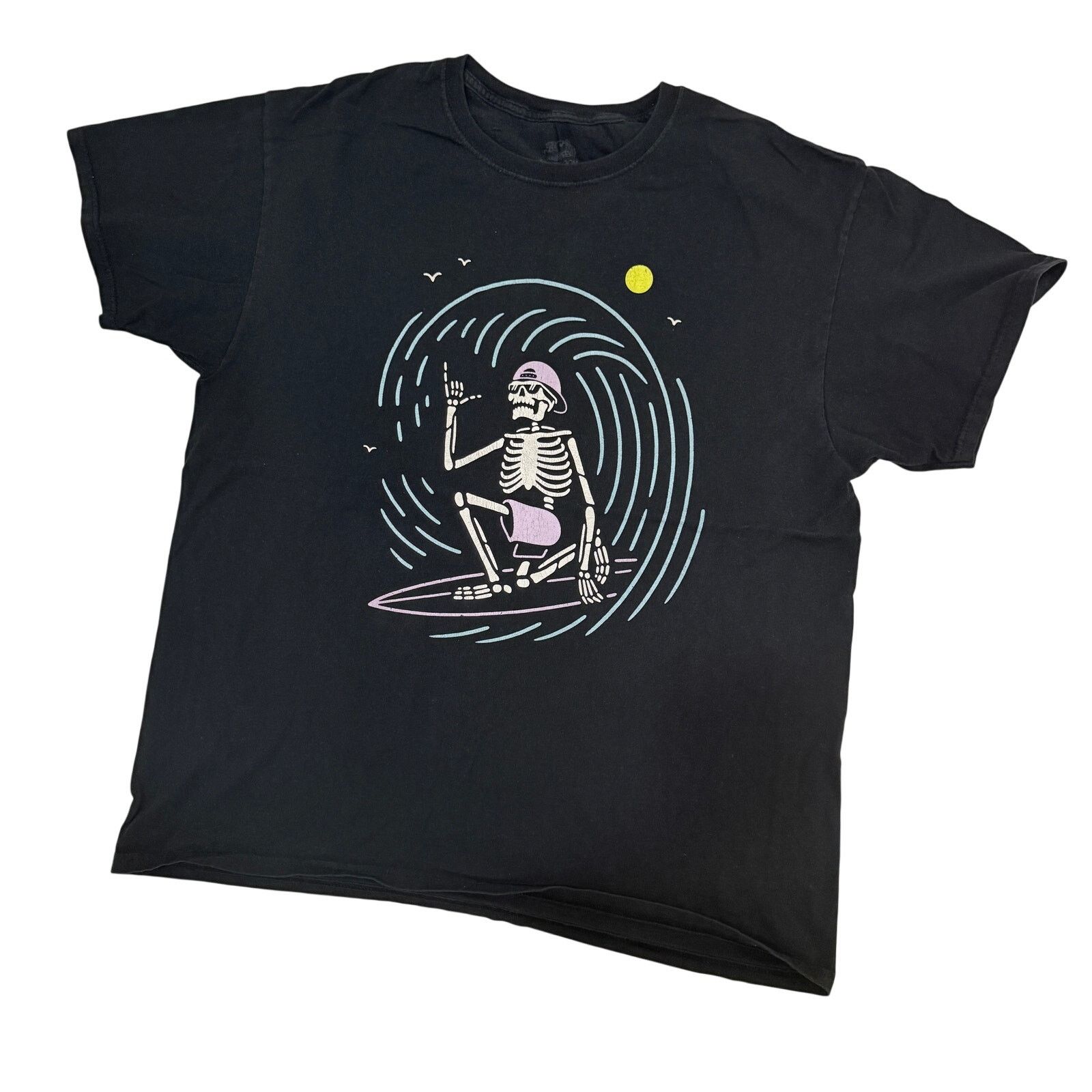 Fruit Of The Loom Surfing Skeleton Graphic T-Shirt - Fruit of the Loom Size US L / EU 52-54 / 3 - 2 Thumbnail