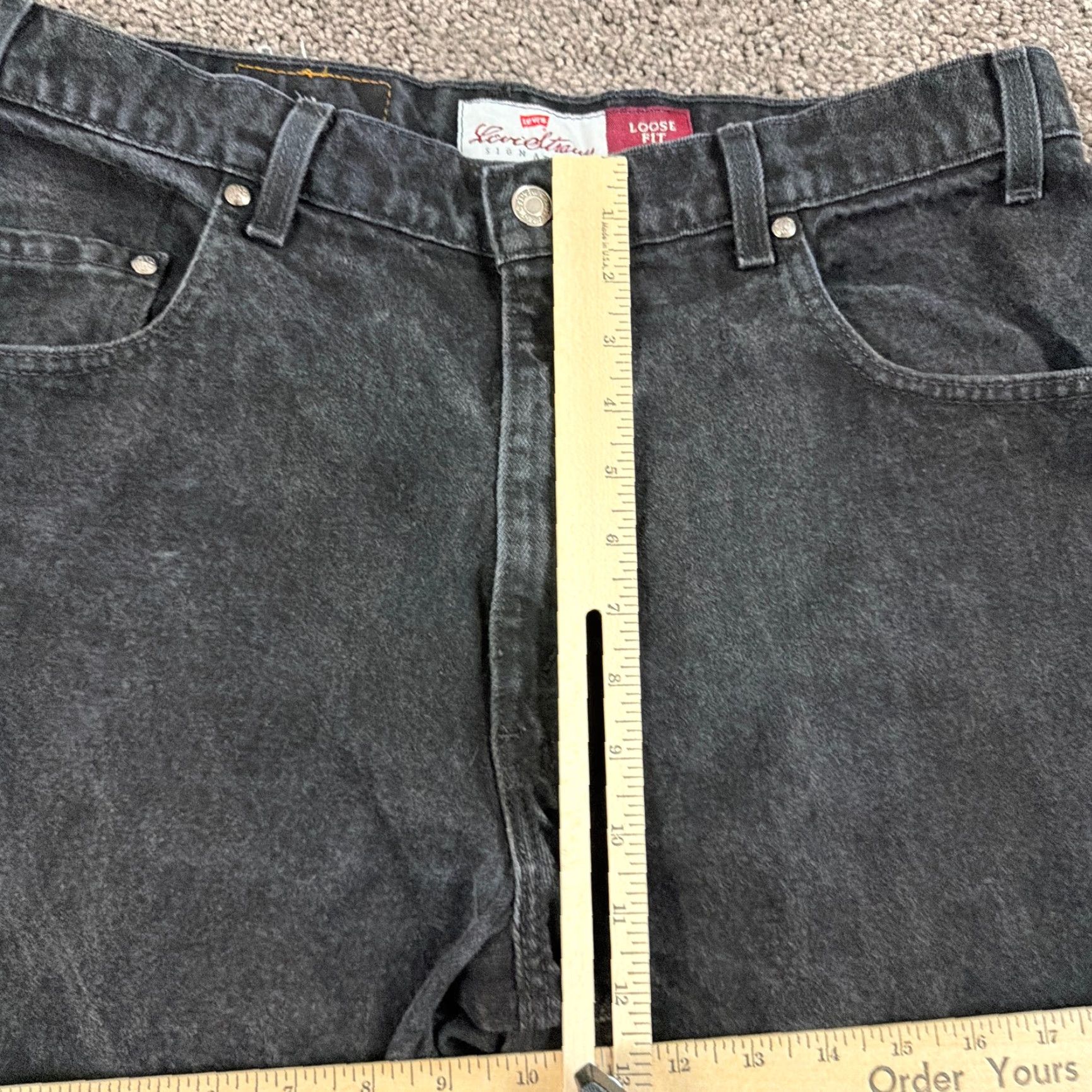 Levi's VINTAGE Levi's Jeans 545 Mens 36 Black Tapered Relaxed Denim Cotton 90s Jeans Mens Black 90s Levi's 545 Relaxed Tapered Jeans Mens Black 90s Size US 36 / EU 52 - 4 Thumbnail
