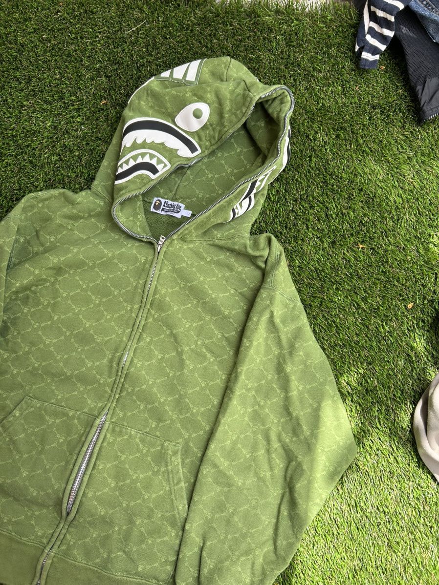 Bape BAPE Leather Monogram GRAIL Full Zip Shark Hoodie Size US L / EU 52-54 / 3 - 1 Thumbnail