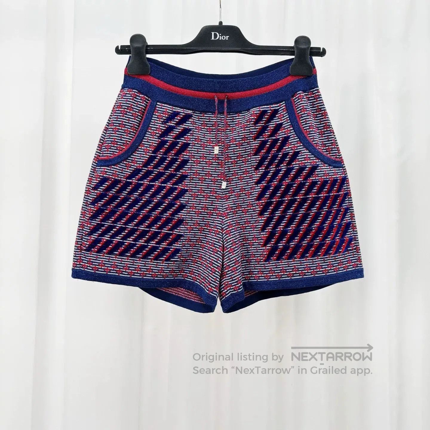 Chanel Chanel Knit Shorts with Airplane Design. Size US 34 / EU 50 - 1 Thumbnail