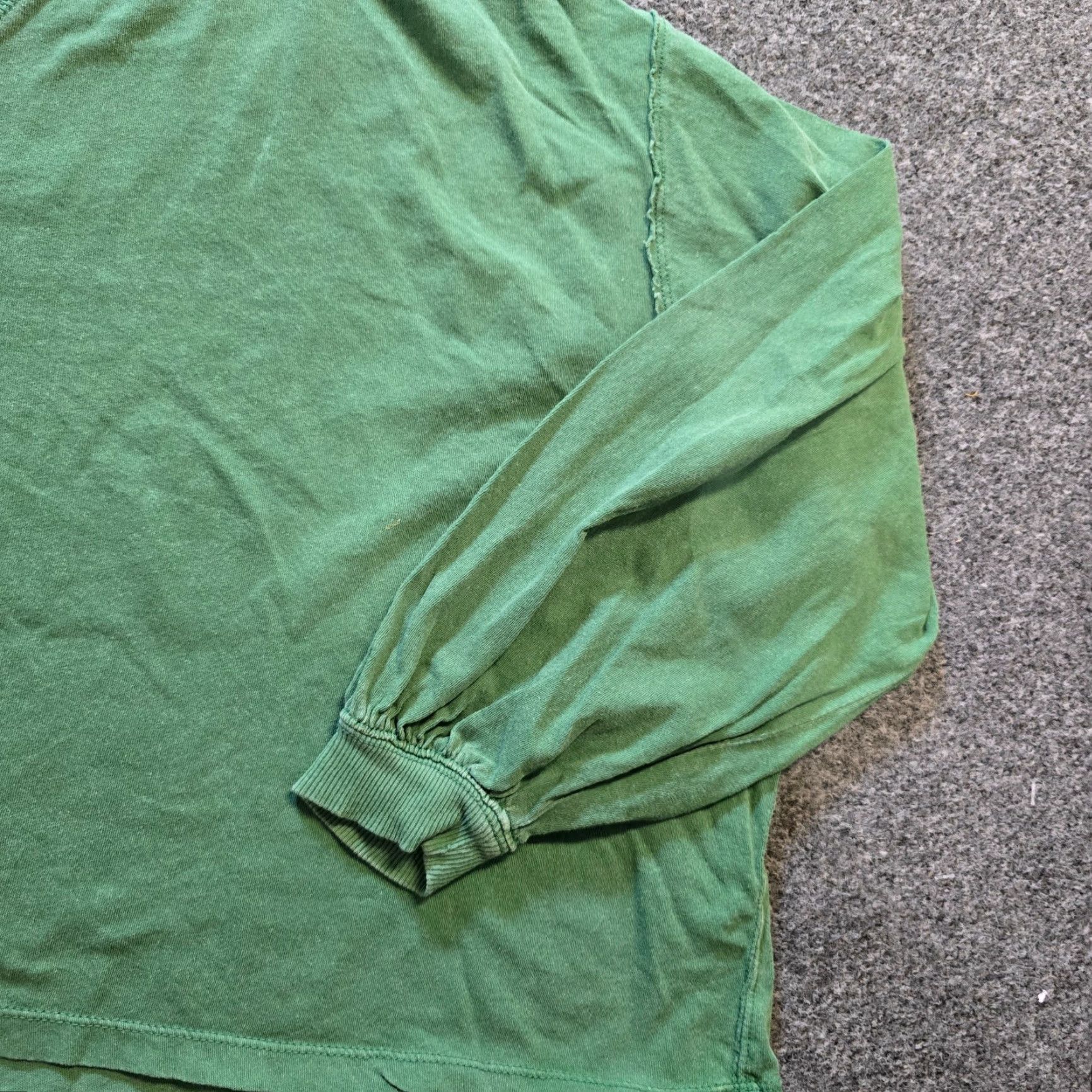 Free People Free People Top Womens XS Green Cropped Oversized Boxy Long Sleeve Basic Shirt Bodice Bohemian Crewneck Lightweight Stretch Volunteers? Size XS / US 0-2 / IT 36-38 - 4 Thumbnail