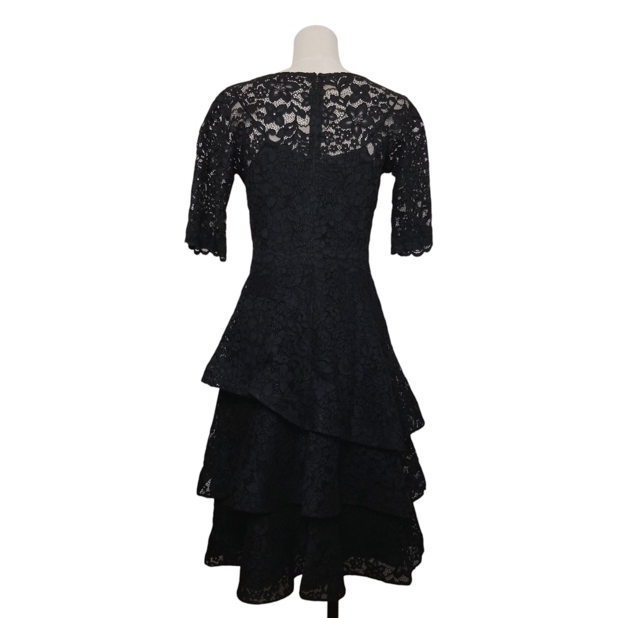 Other Teri Jon by Rickie Freeman Lace Tiered Cocktail Dress Size S / US 4 / IT 40 - 4 Thumbnail