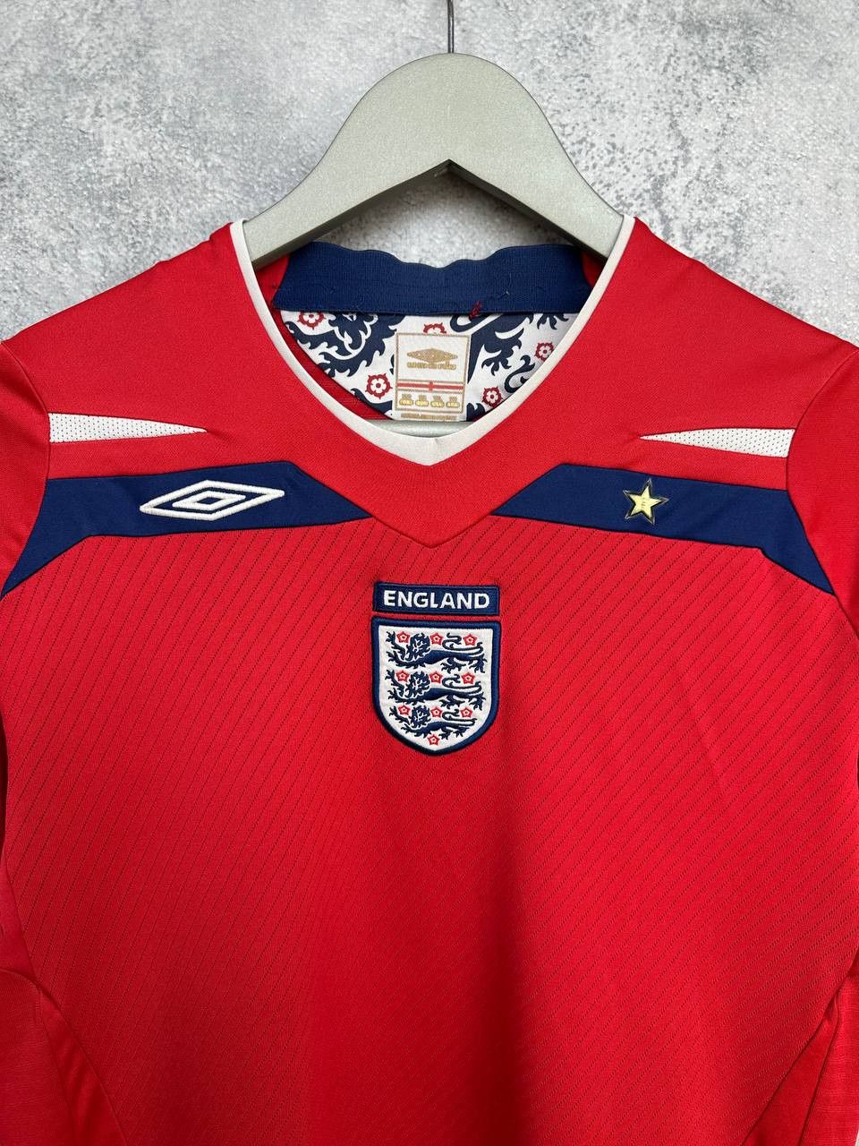 Umbro Umbro England Away Shirt 2008 Red Football Jersey Size US S / EU 44-46 / 1 - 4 Thumbnail