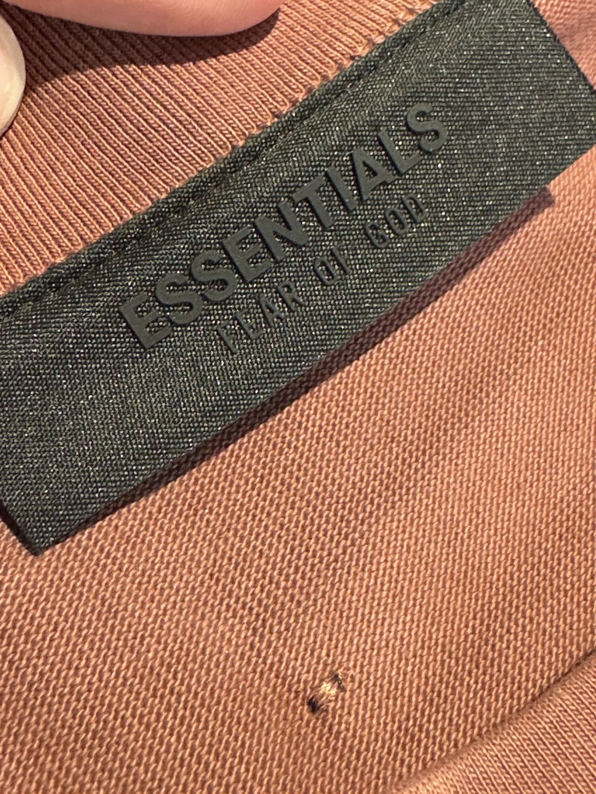 Fear of God Fear of God Heavy Crewneck Tee Crimson Size US M / EU 48-50 / 2 - 4 Thumbnail