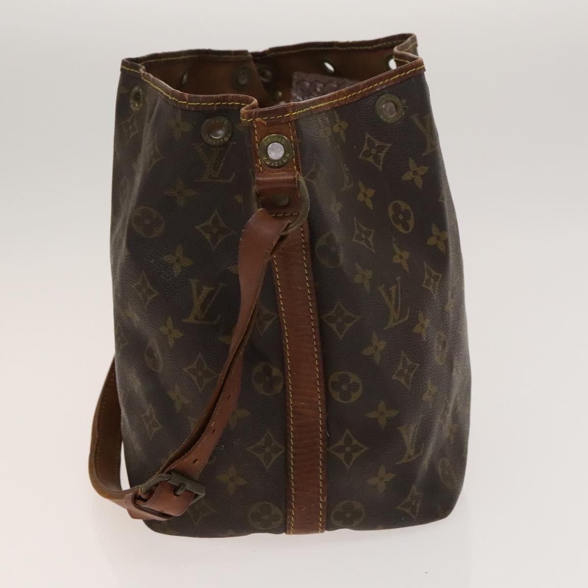 Noe Lv M42226 LOUIS VUITTON Monogram Petit Noe Shoulder Bag M42226