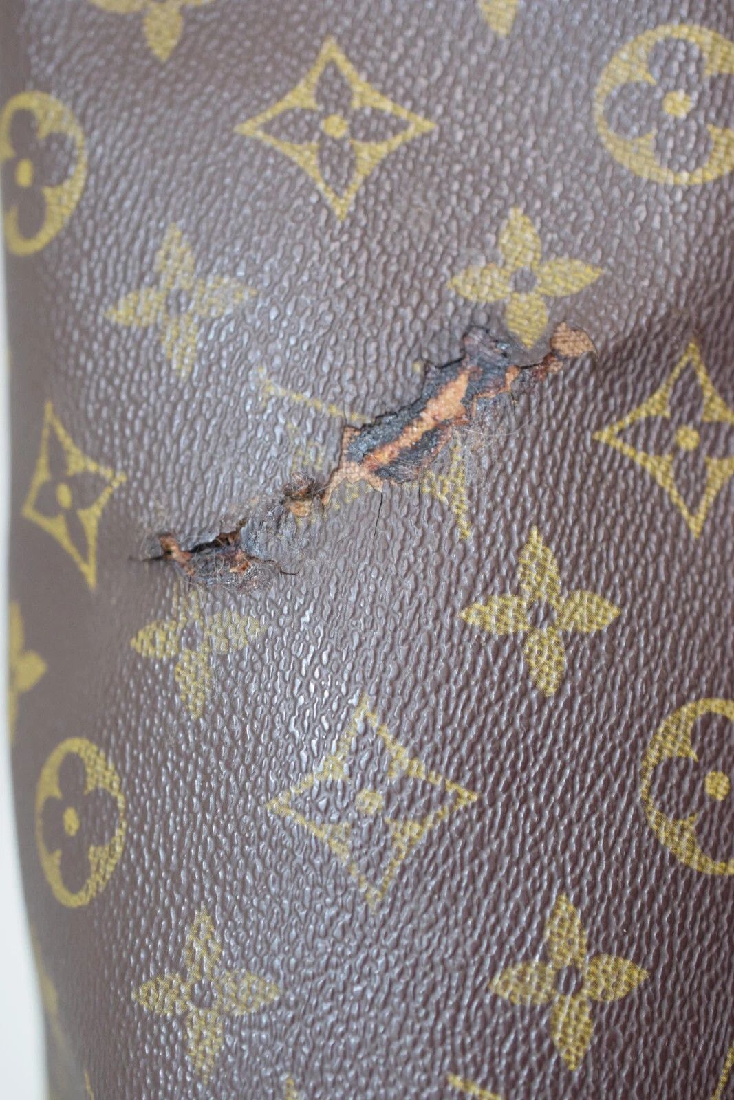 Louis Vuitton Louis Vuitton Abbesses Monogram Canvas Crossbody Bag M45257 Size ONE SIZE - 11 Thumbnail
