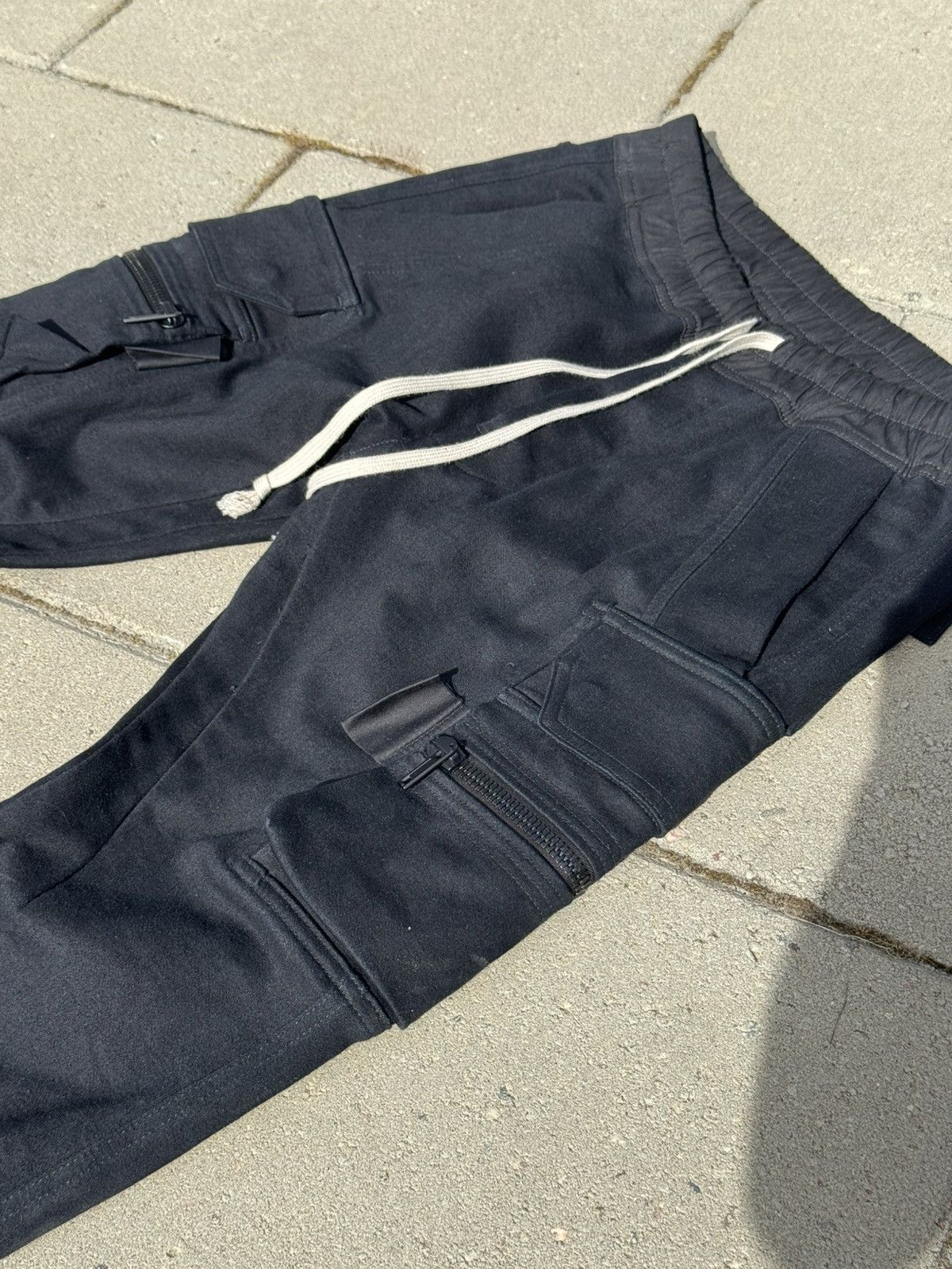 Rick Owens Rick Owens SS16 ”Mastodon” Mastodon Cargo Pants Size US 32 / EU 48 - 2 Thumbnail