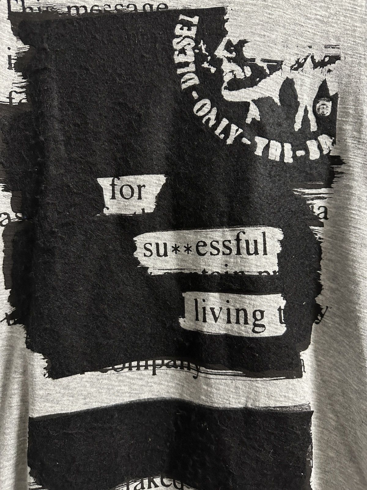 Diesel Rare Luxury T-Shirt Diesel Punk Logo Y2K style. Size US L / EU 52-54 / 3 - 2 Thumbnail
