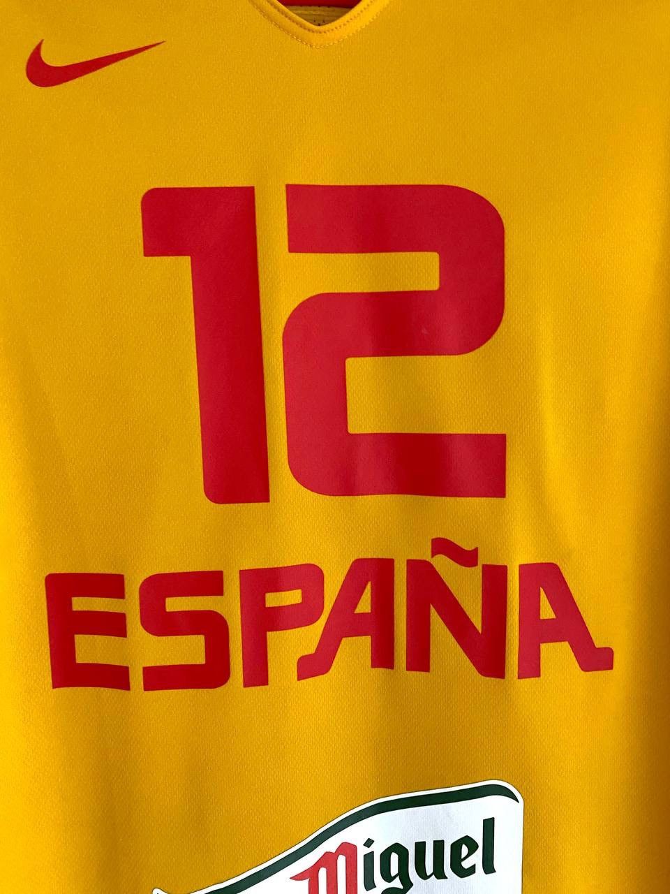 Nike Nike Spain Basketball Jersey "Eurobasket 2013" #12 LLULL, S Size US S / EU 44-46 / 1 - 9 Thumbnail