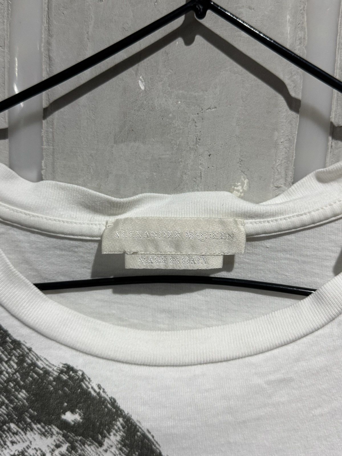 Alexander McQueen 2008 VINTAGE ALEXANDER MCQUEEN WOLF TSHIRT Size US S / EU 44-46 / 1 - 16 Thumbnail