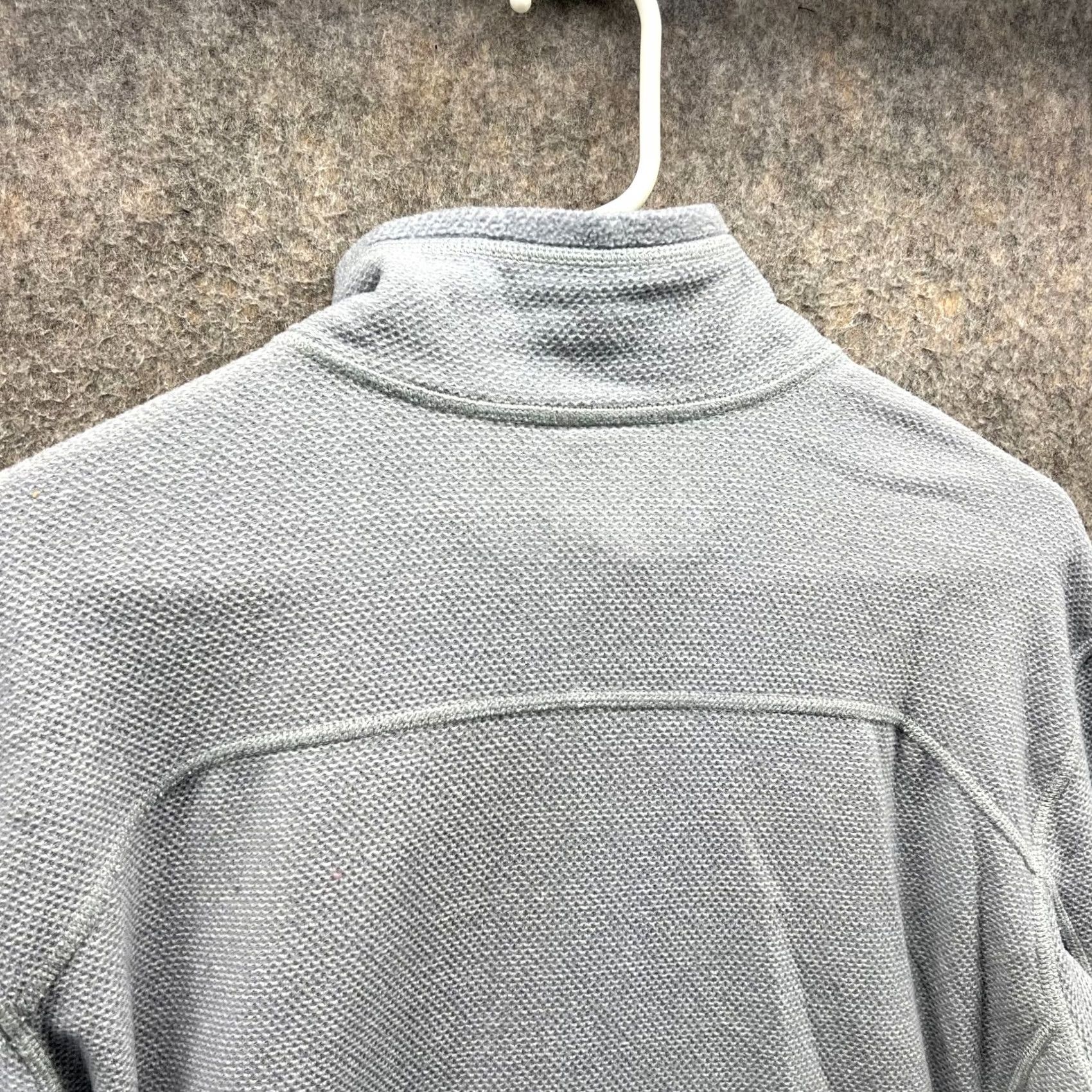 The North Face VINTAGE The North Face Sweater Jacket Mens L Full Zip Grey Fleece Textured Waffle Knit Size US L / EU 52-54 / 3 - 6 Thumbnail