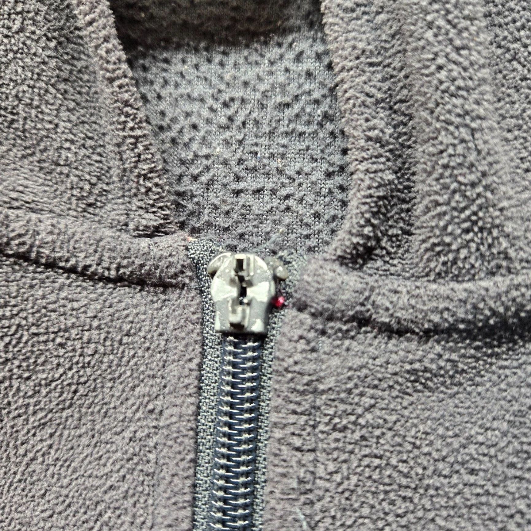 Vintage Danskin Now Performance Gray Full Zip Sweater Womens Size L Size L / US 10 / IT 46 - 3 Thumbnail