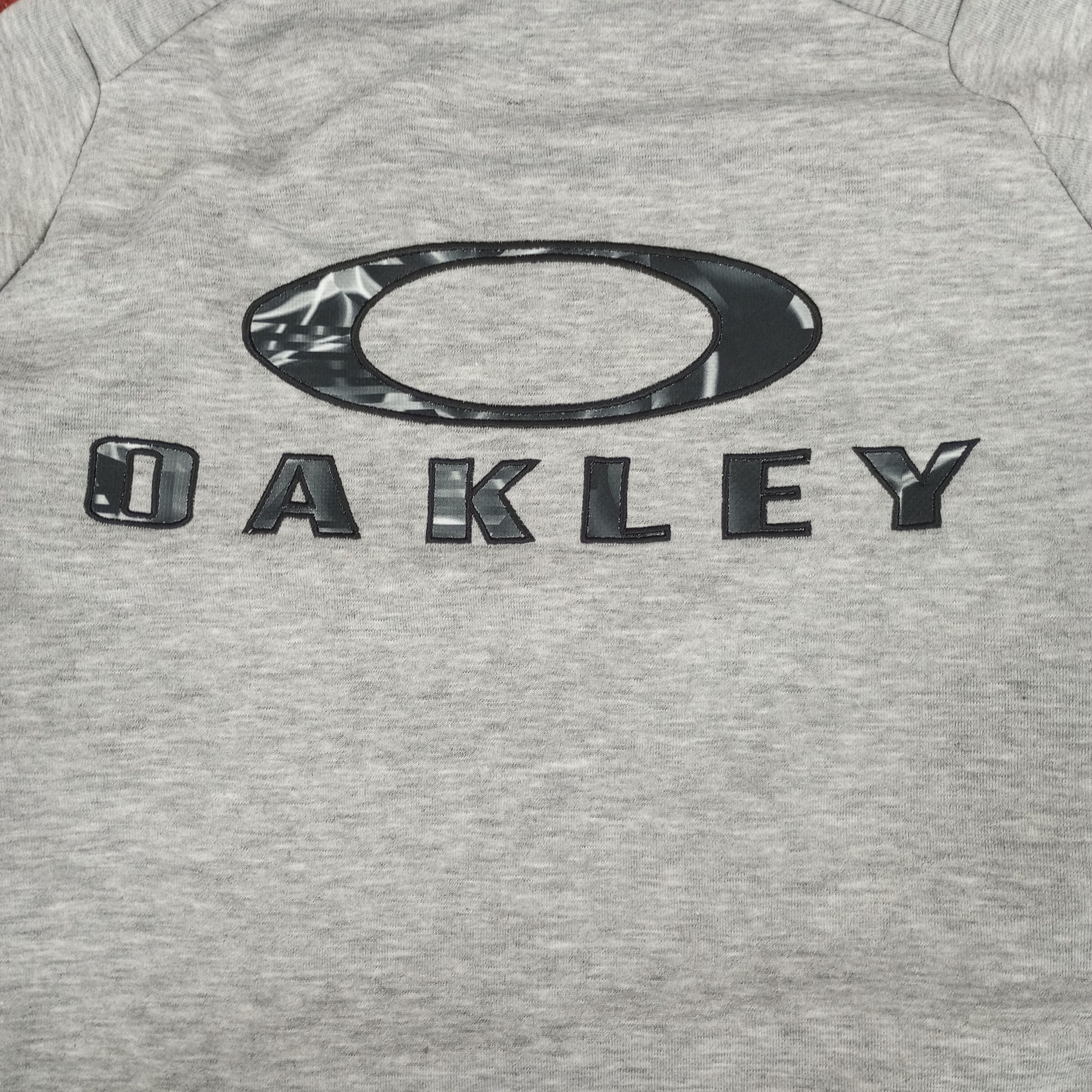 Oakley × Vintage Oakley Logo Spellout Design Zipper Hoodies Size US M / EU 48-50 / 2 - 2 Thumbnail