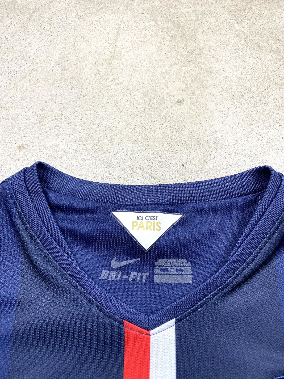 Nike Nike Paris Saint Germain Soccer Jersey T Shirt Hype Y2K Size US XL / EU 56 / 4 - 8 Thumbnail