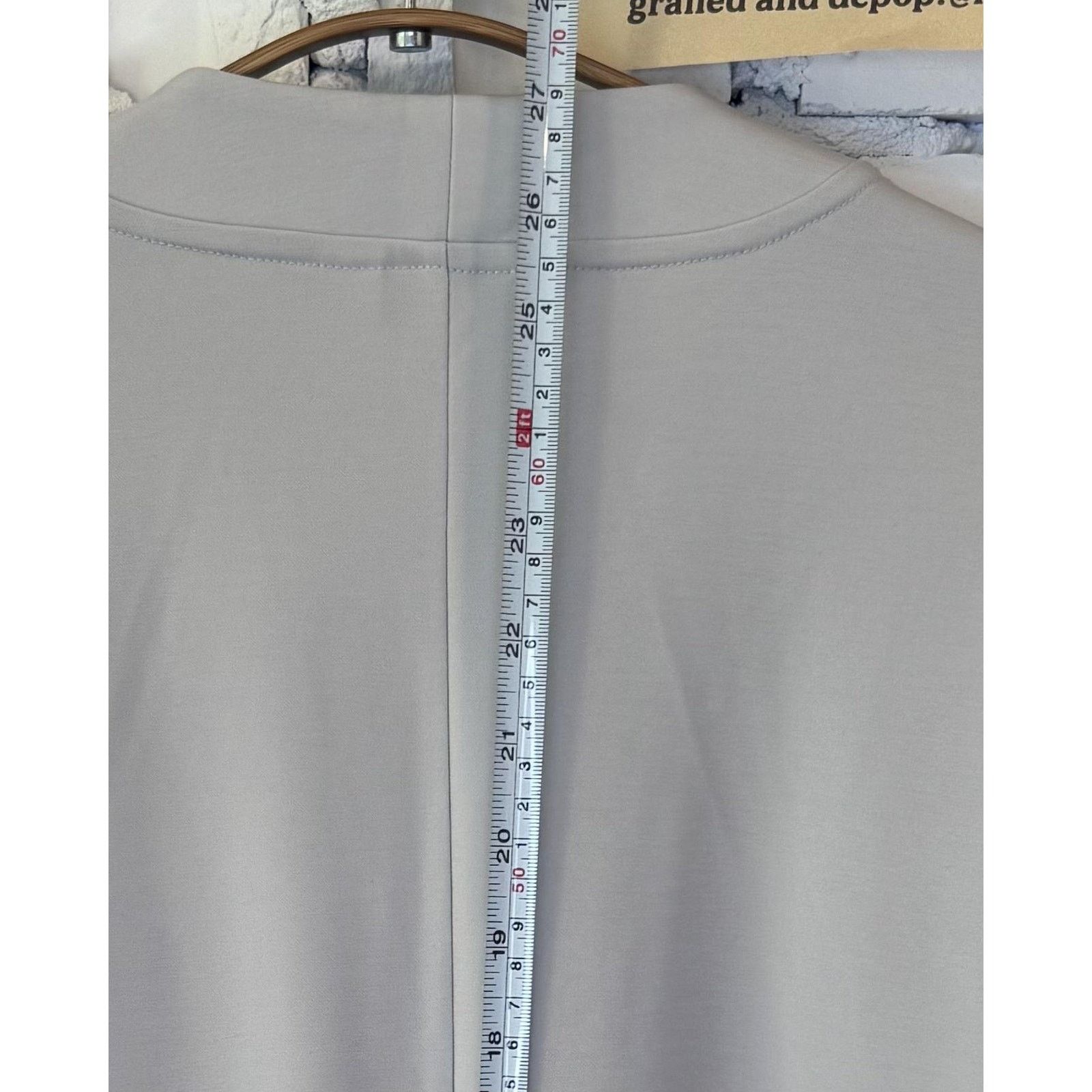 Club Monaco Club Monaco Womens XS Light Gray V Neck Adjustable Top Size XS / US 0-2 / IT 36-38 - 5 Thumbnail