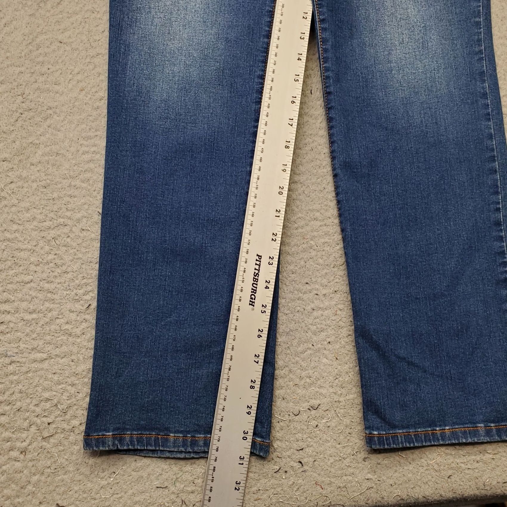 Gloria Vanderbilt Gloria Vanderbilt Amanda Jeans Womens 16 Blue Denim Slimming High Waist Pull On Jeans Size 38" / US 16 / IT 52 - 4 Thumbnail