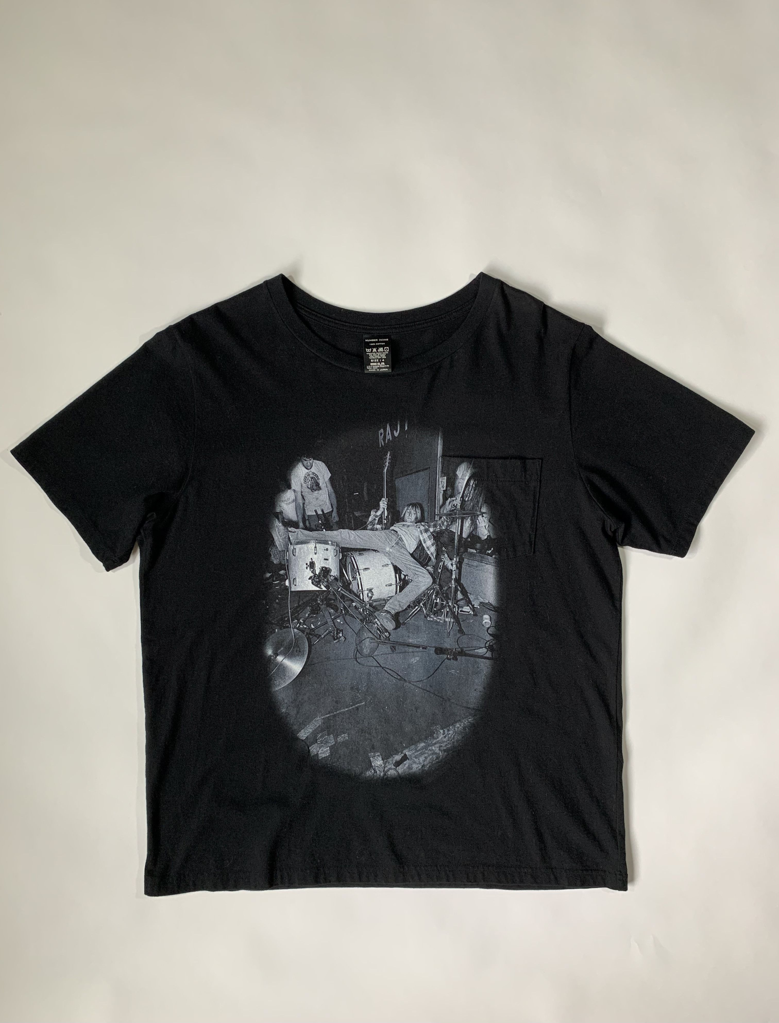 image of Number N Ine Aw03 Touch Me I'm Sick Kurt Cobain Charles Peterson Tee in Black, Men's (Size XL)