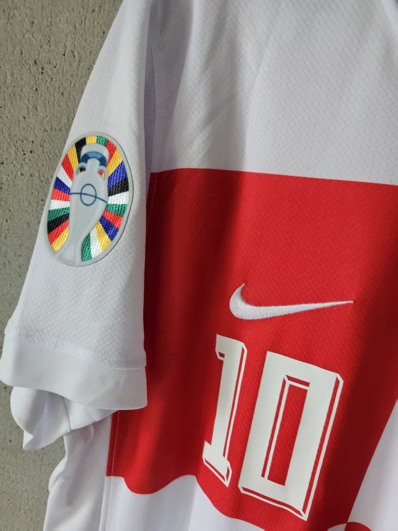 Other 2024 Croatia #10 Luka Modrić Jersey Home Size US XL / EU 56 / 4 - 3 Thumbnail
