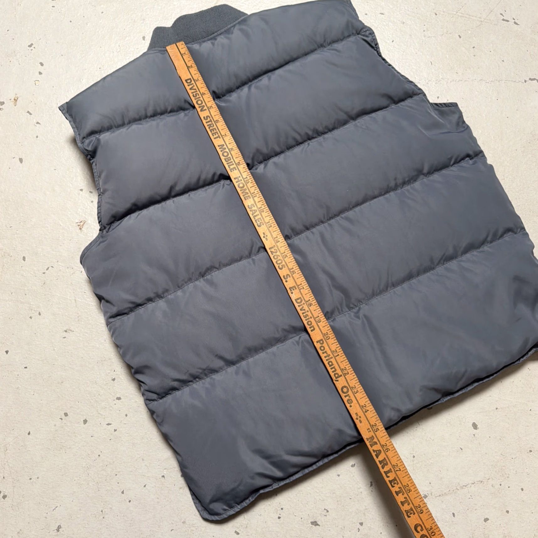 Eddie Bauer VINTAGE Eddie Bauer Goose Down Quilted Puffer Vest L Unisex Adults KS? Size US L / EU 52-54 / 3 - 6 Thumbnail