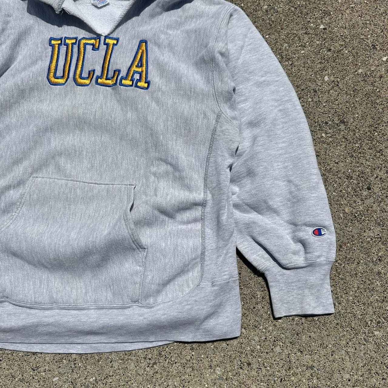 Champion Vintage 90’s Champion reverse weave UCLA hoodie Size US XL / EU 56 / 4 - 4 Thumbnail