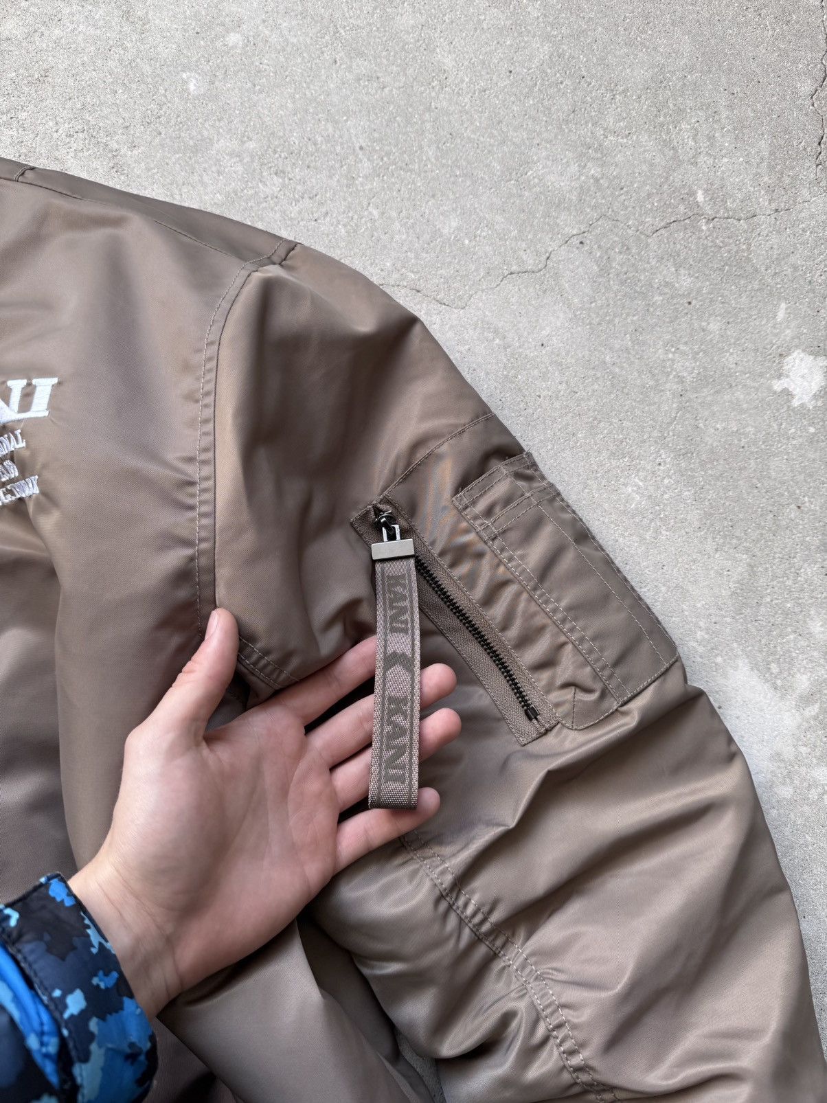 Karl Kani Karl Kani Bomber Jacket NEW Size US L / EU 52-54 / 3 - 6 Thumbnail