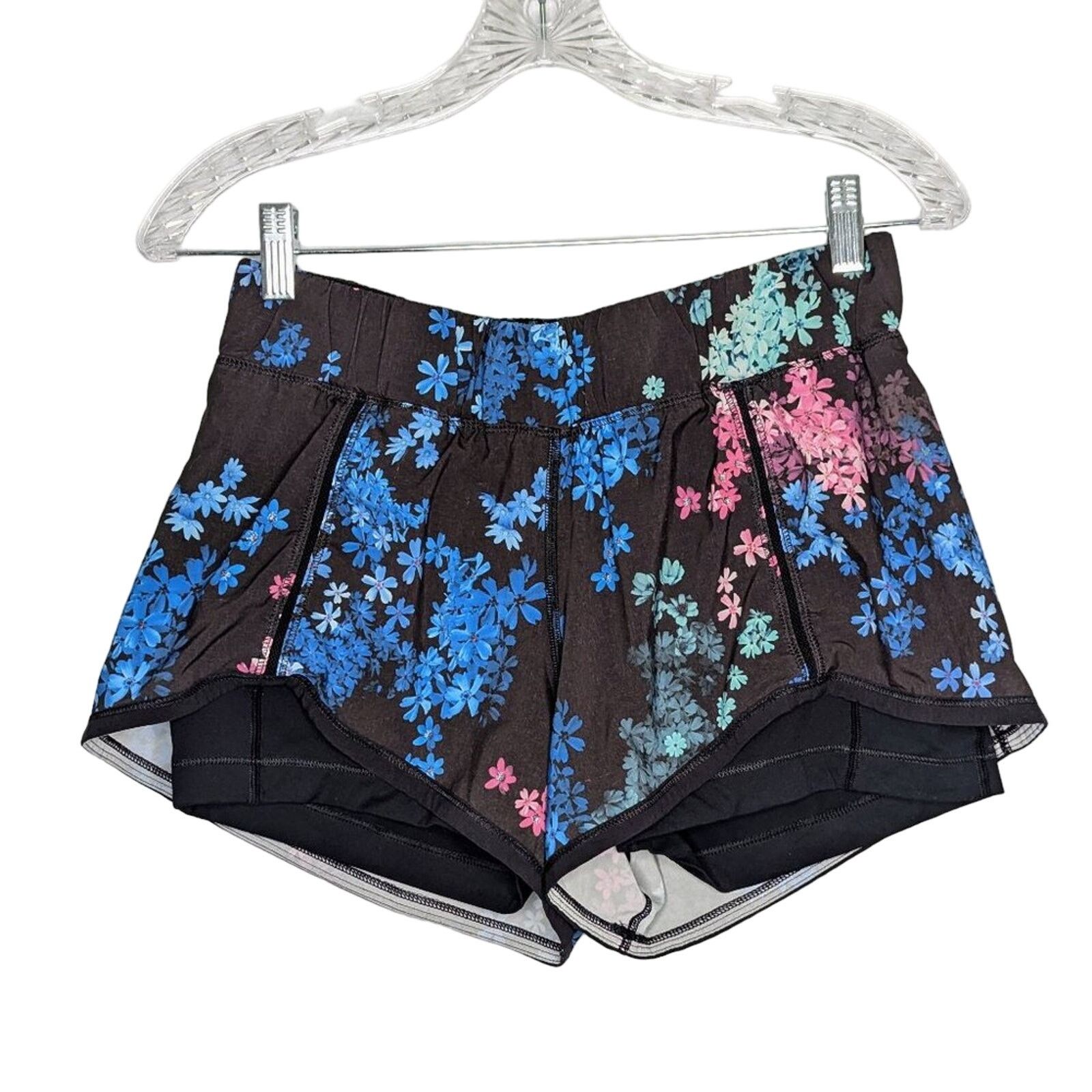 Lululemon Lululemon In A Flash Shorts Petal Pop Floral Print Black Size 30" / US 8 / IT 44 - 1 Thumbnail