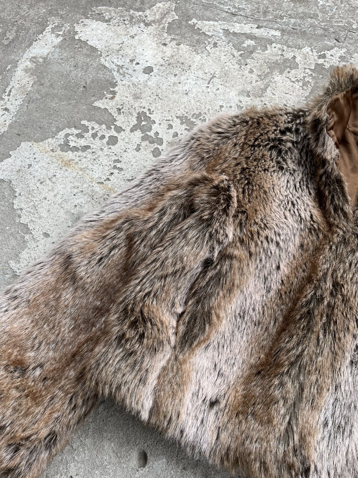 If Six Was Nine × Le Grande Bleu (L.G.B.) Vintage Fluffy Gothic JPG Style Eco Fur Faux Coat Jacket Y2K Size M / US 6-8 / IT 42-44 - 11 Thumbnail