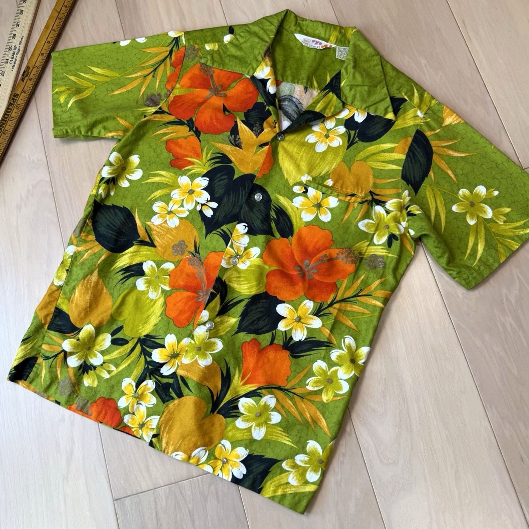 Sears VINTAGE Sears Hawaii Shirt Medium Green 60s Short Sleeve Floral Beach Hawaiian 60s Mens Shirt Size US M / EU 48-50 / 2 - 8 Thumbnail