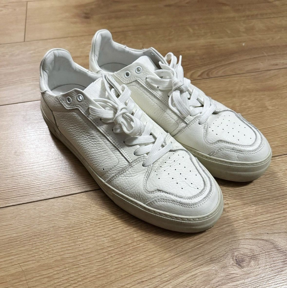 AMI AMI Paris Leather Sneakers Size US 10 / EU 43 - 2 Thumbnail