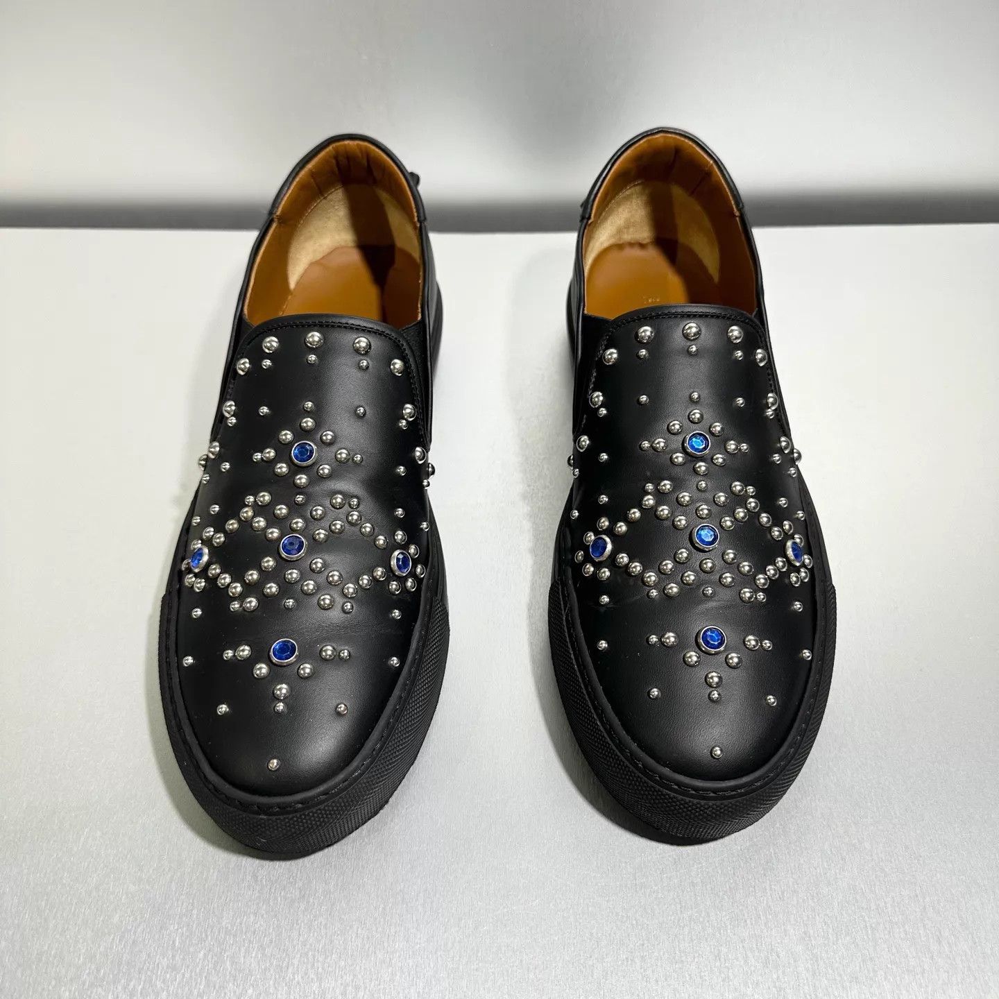 Givenchy Givenchy studded slip-on men's 44 worn once/twice Size US 11 / EU 44 - 2 Thumbnail