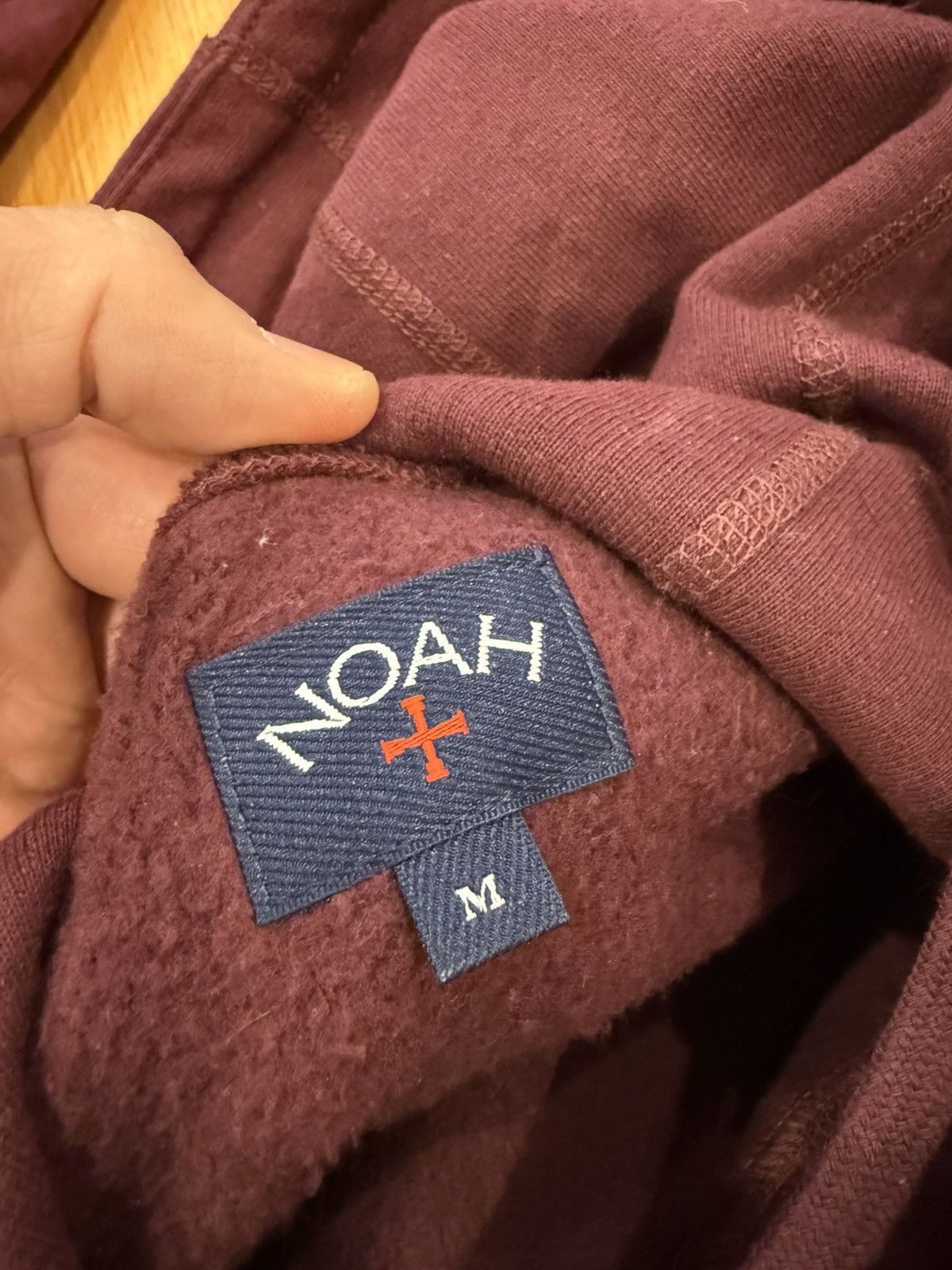 Noah Noah core logo hoodie cheetah print (medium) Size US M / EU 48-50 / 2 - 4 Thumbnail