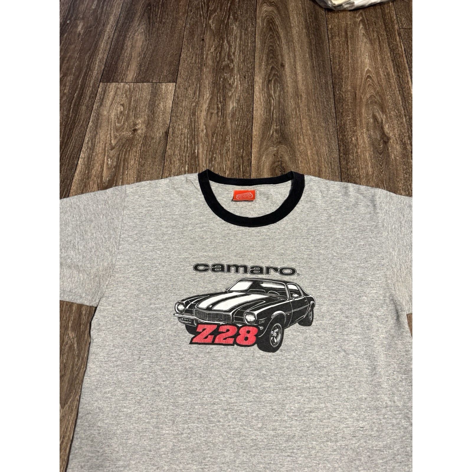 Vintage VINTAGE Dodge Camaro Z28 Classic American Muscle Car Grey Ringer T-Shirt Medium Size US M / EU 48-50 / 2 - 5 Thumbnail
