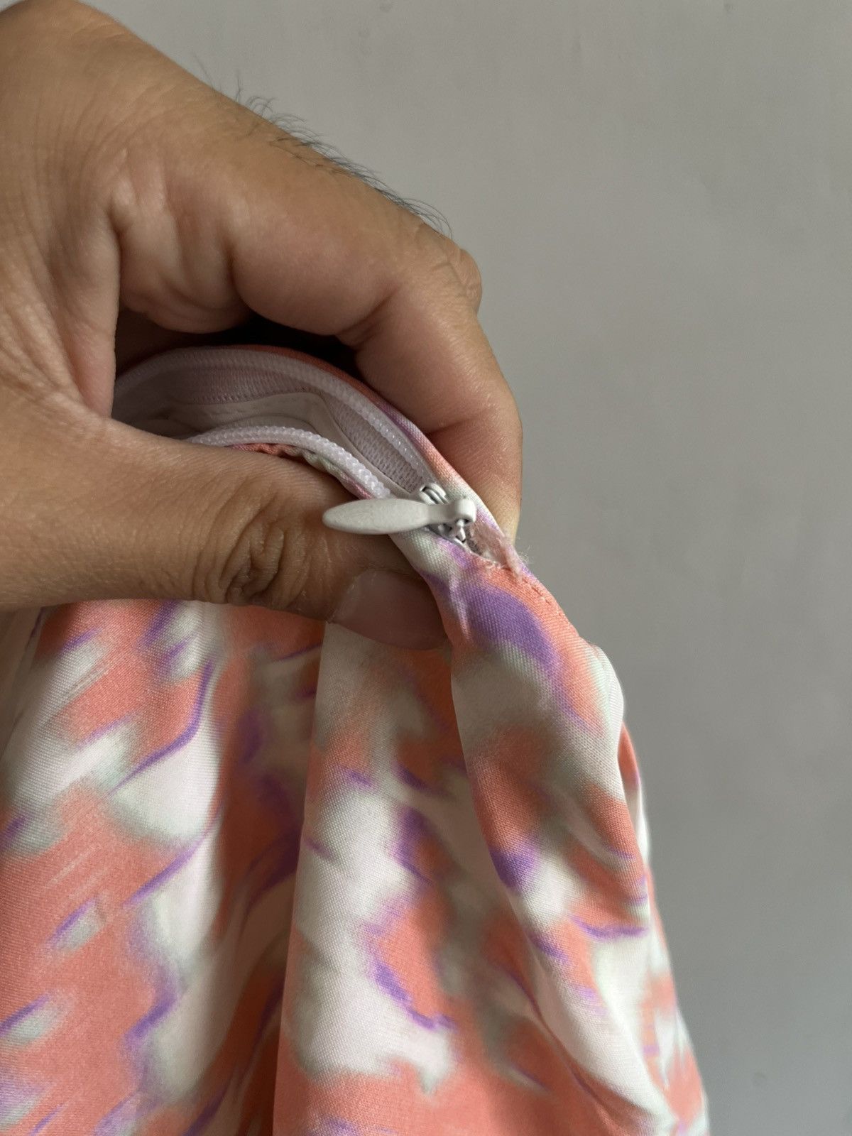Balenciaga SS14 Balenciaga Cloqué Graphic Print Peach & Purple Size 25" / US 0 / IT 36 - 10 Thumbnail