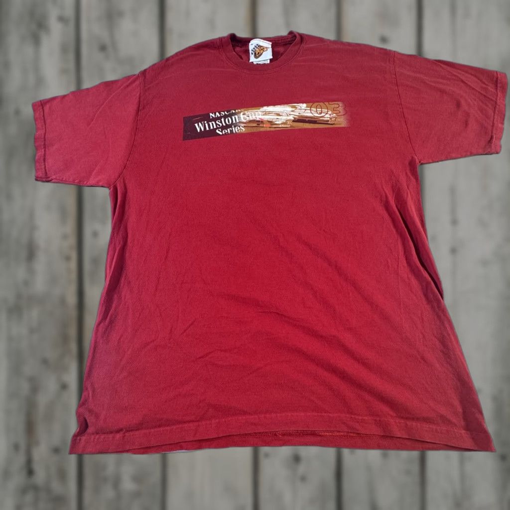 NASCAR VINTAGE Winner's Circle NASCAR Shirt Mens XL Red 2003 Race Schedule Tee Size US XL / EU 56 / 4 - 1 Thumbnail