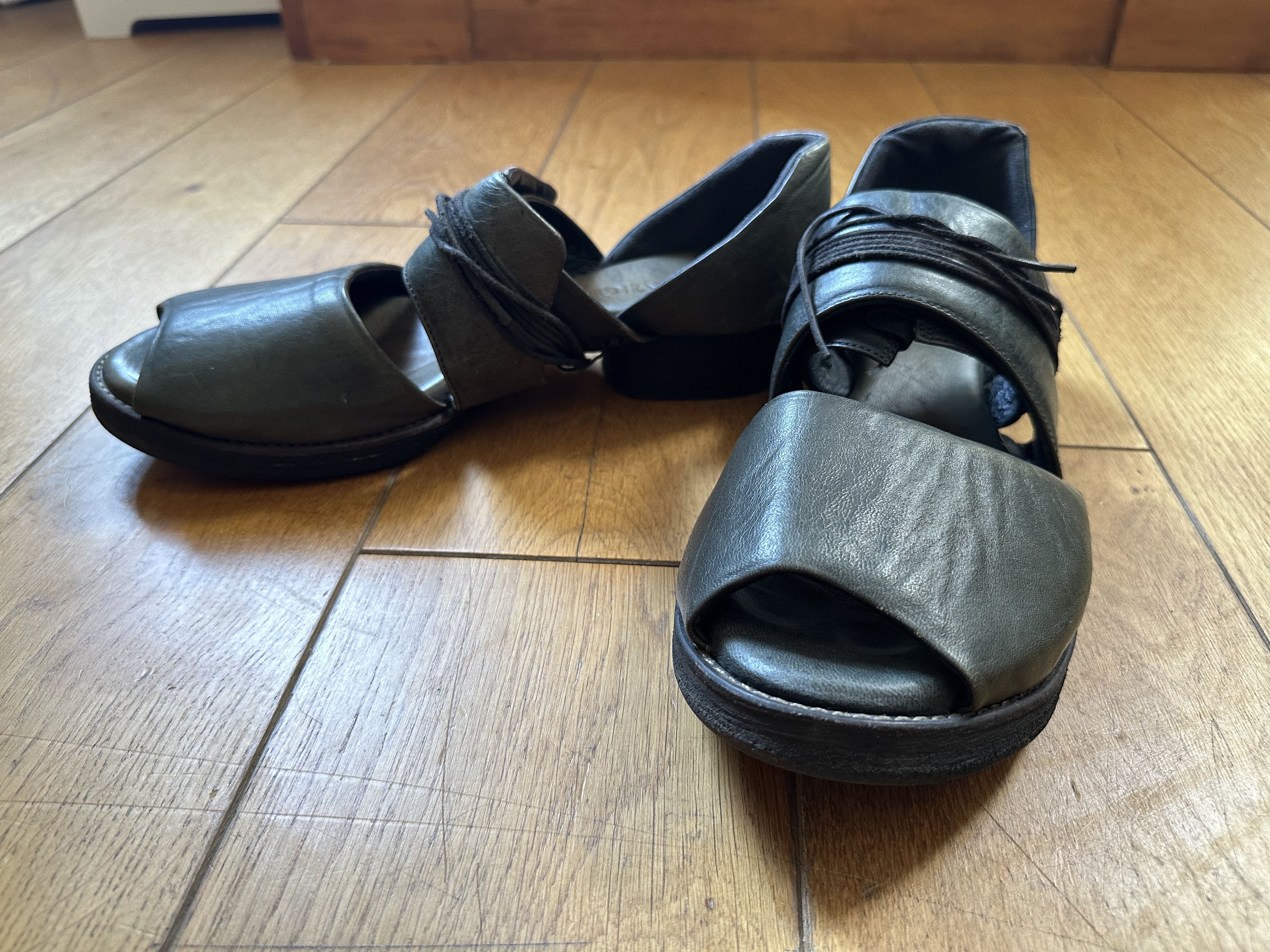 Devoa Guidi Olive Sandals Fits JP 42 Fits US 9-8.5 Size US 9 / EU 42 - 2 Thumbnail