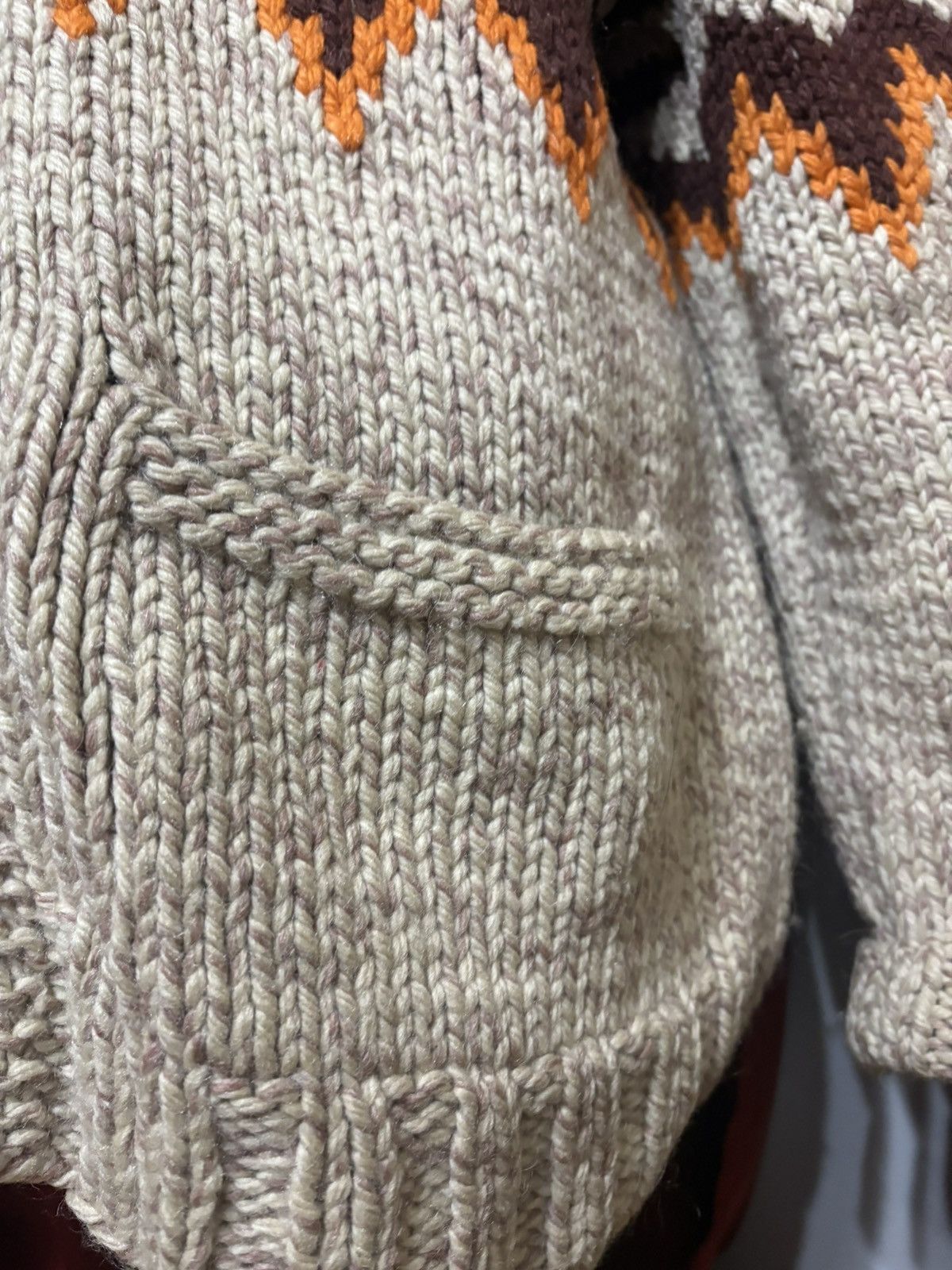 Handmade Vintage Cowichan Sweater Jacket Charlie Brown Geometric Size US XL / EU 56 / 4 - 3 Thumbnail