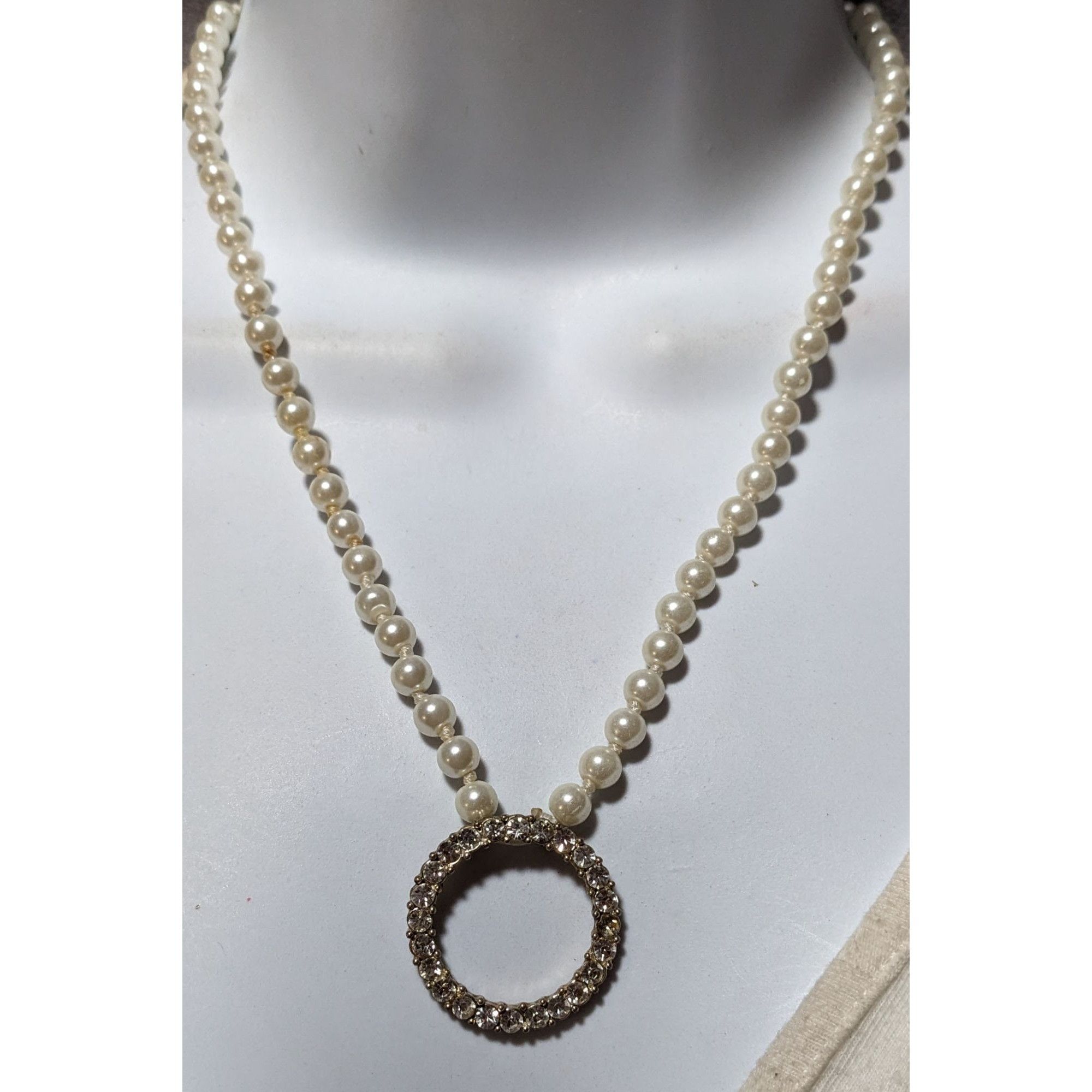 Other Elegant Glam Pearl Rhinestone Open Pendant Necklace Size ONE SIZE - 6 Thumbnail