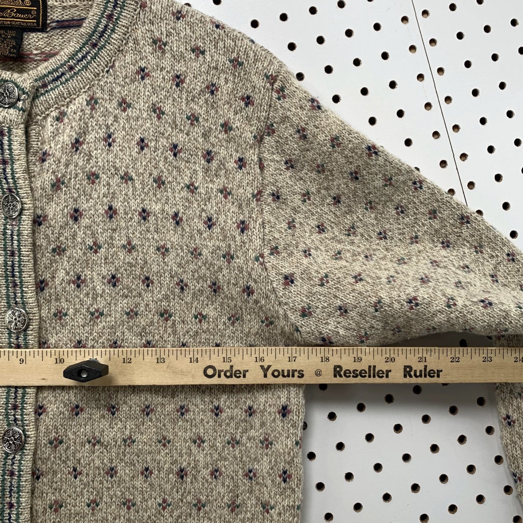 Eddie Bauer VINTAGE Eddie Bauer Cardigan Wool Blend Knit Sweater Womens Medium Beige 80s Cardigan Womens M Beige 80s Vintage Eddie Bauer Sweater Women Size M / US 6-8 / IT 42-44 - 4 Thumbnail