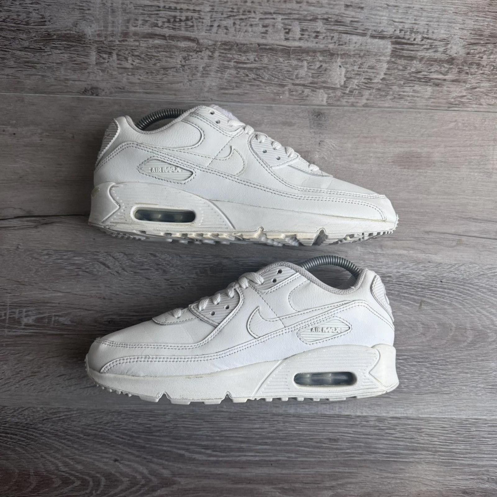 Nike NIKE • Air Max 90 GS "Recraft Triple White" (7M) Size US 7 / EU 40 - 2 Thumbnail
