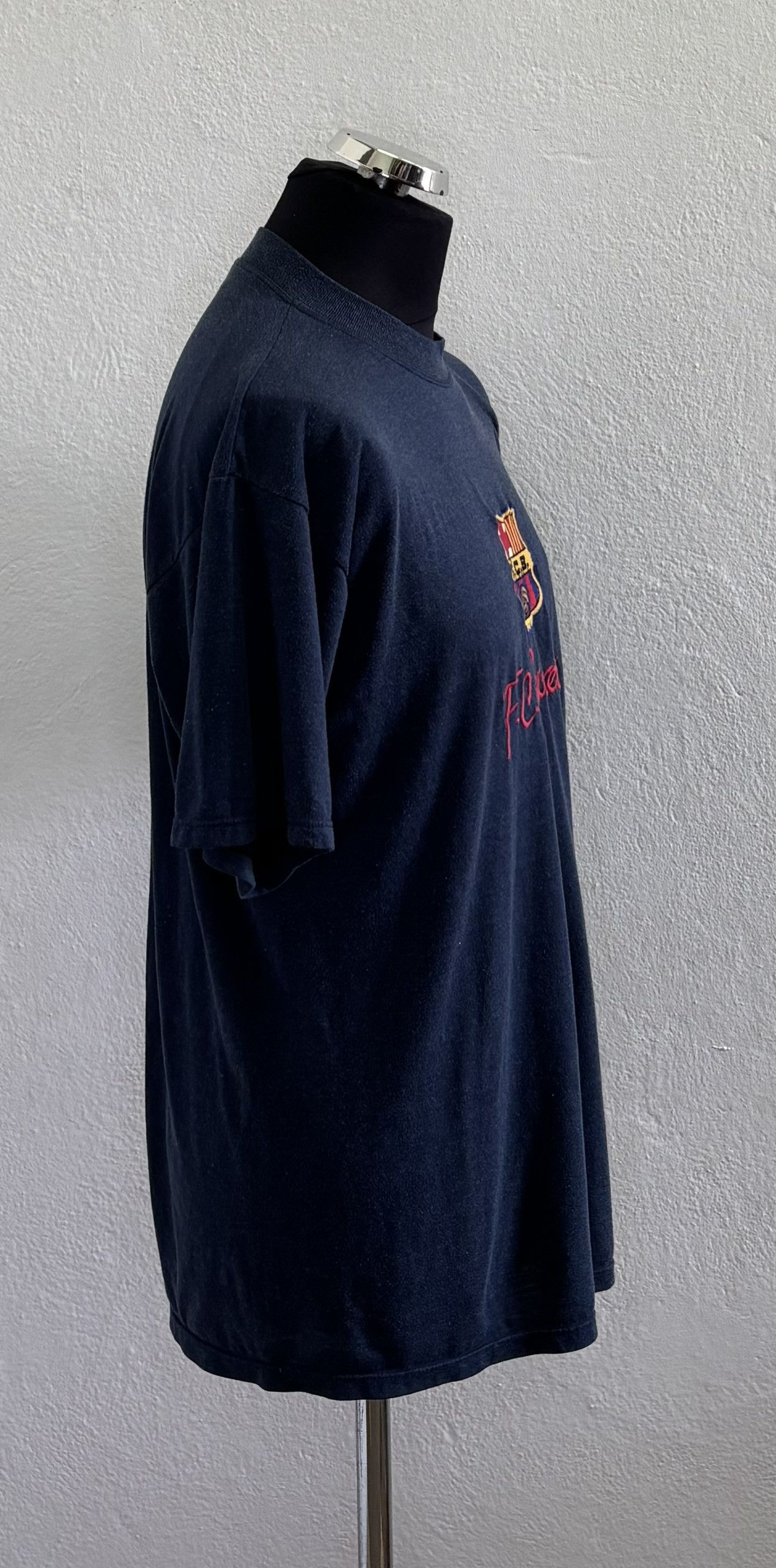 Vintage FC Barcelona Gabma vintage T-shirt large Size US L / EU 52-54 / 3 - 4 Thumbnail
