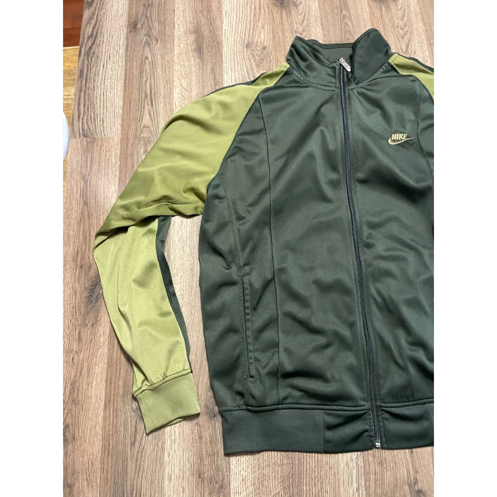 Nike Nike Sweatshirt Men's Small Green Full Zip Front Pockets Regular Size Size US S / EU 44-46 / 1 - 4 Thumbnail