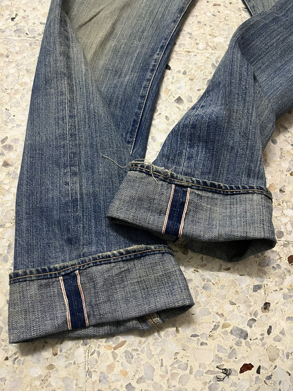Edwin Vintage rare 80s EDWIN red selvedge rusty distressed Size US 31 - 14 Thumbnail
