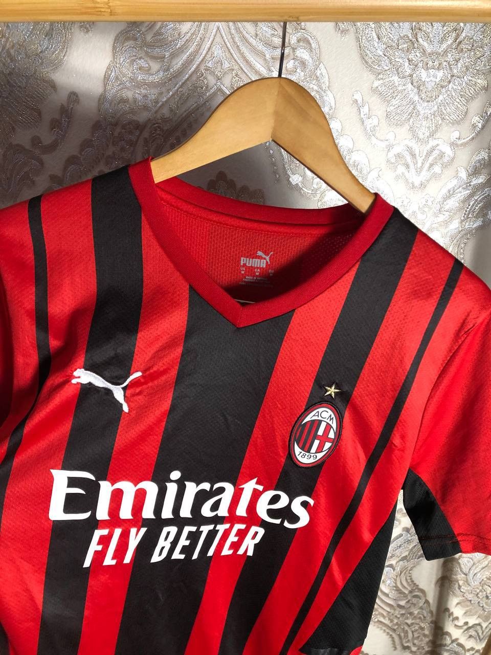 Puma VINTAGE PUMA FC MILAN ITALY SOCCER JERSEY RETRO BLOKE Y2K Size US M / EU 48-50 / 2 - 3 Thumbnail