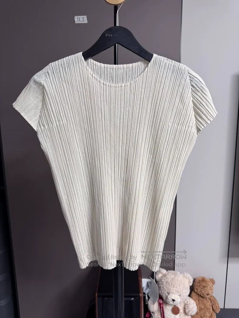 Issey Miyake Issey Miyake Water Lily Series Top Size L / US 10 / IT 46 - 1 Thumbnail