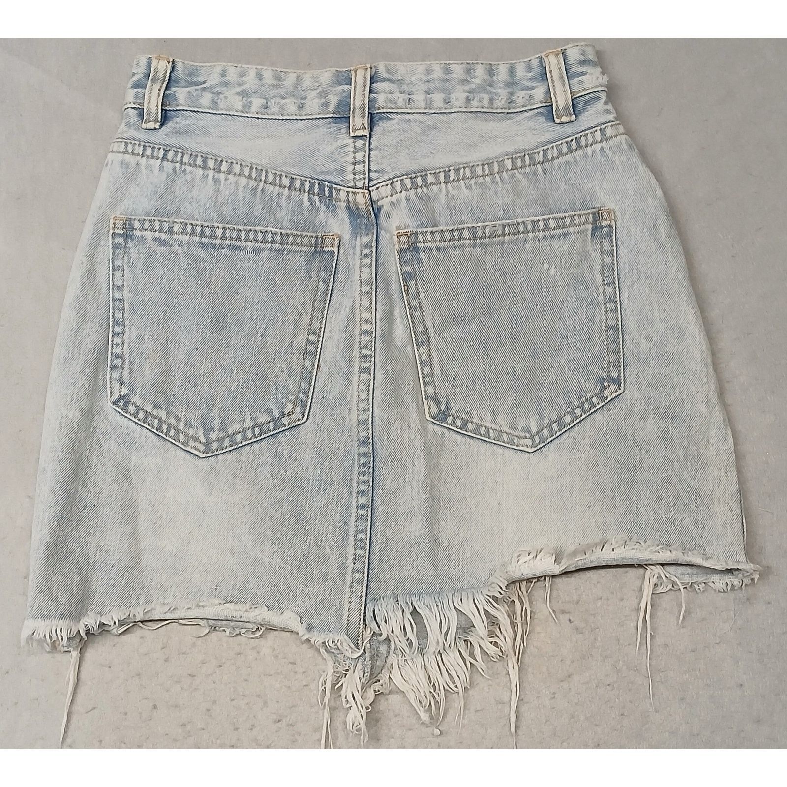 Other Item Ditto (Small) Vintage Distressed Light Denim Mini Skirt Size 25" / US 0 / IT 36 - 7 Thumbnail